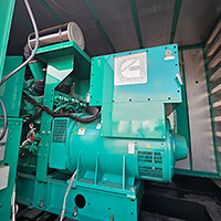 Cummins 1000 kW DQFAD 4